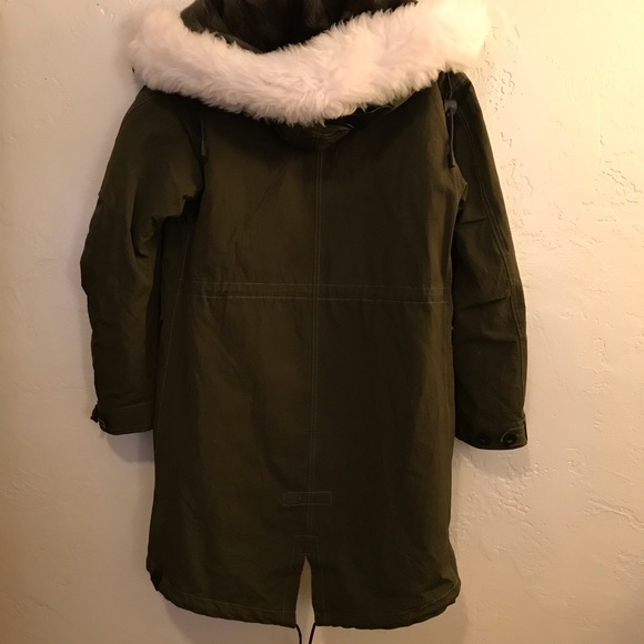 Coach Parka || size 44 || NEW WITH TAGS - Picture 6 of 14